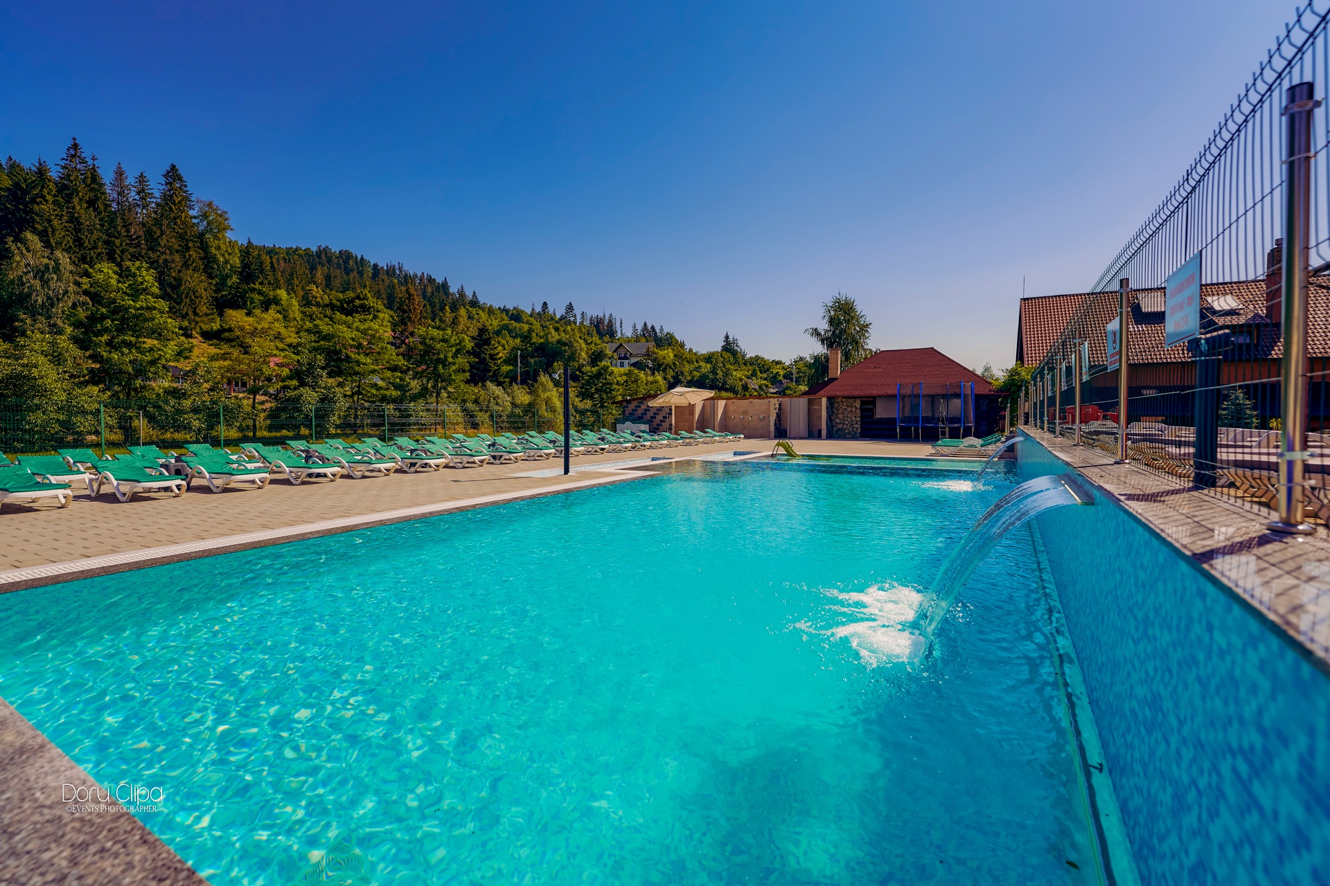 Piscină exteriorară